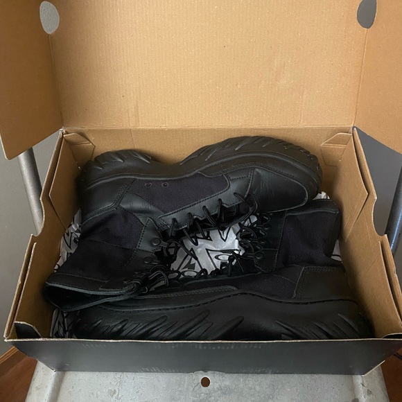 Men’s Oakley Field Assault 8” Tactical Boot sz 7.5 - Picture 7 of 8